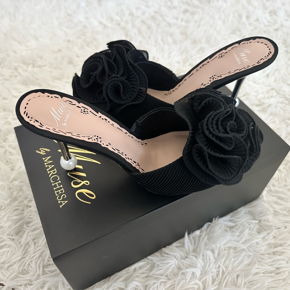 Marchesa Women's Black Heels with Floral Detail